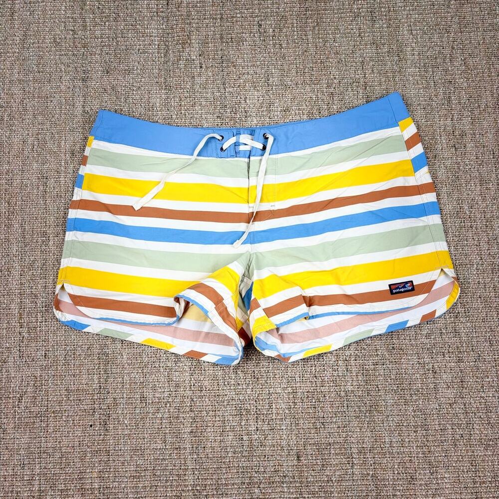🏄‍♀️ Patagonia Wavefarer Board Shorts | Size 16 | Multicolor Stripe